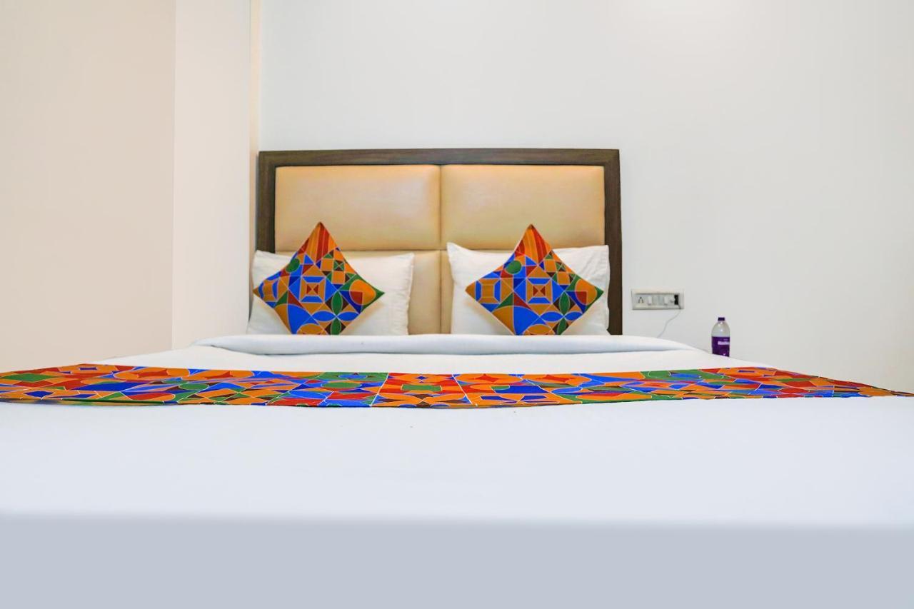 Fabhotel Jpm The Grand Bella - Nr Nehru Place Market Νέο Δελχί Εξωτερικό φωτογραφία