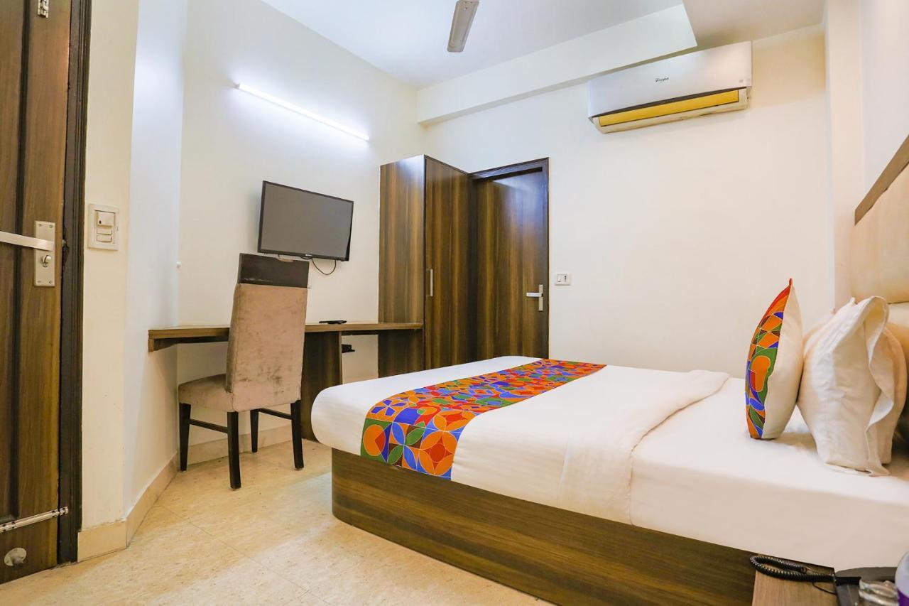 Fabhotel Jpm The Grand Bella - Nr Nehru Place Market Νέο Δελχί Εξωτερικό φωτογραφία