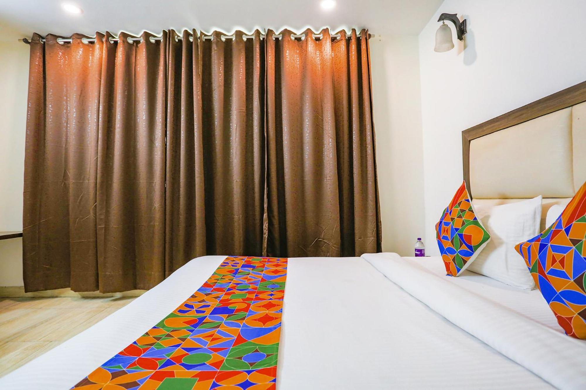 Fabhotel Jpm The Grand Bella - Nr Nehru Place Market Νέο Δελχί Εξωτερικό φωτογραφία